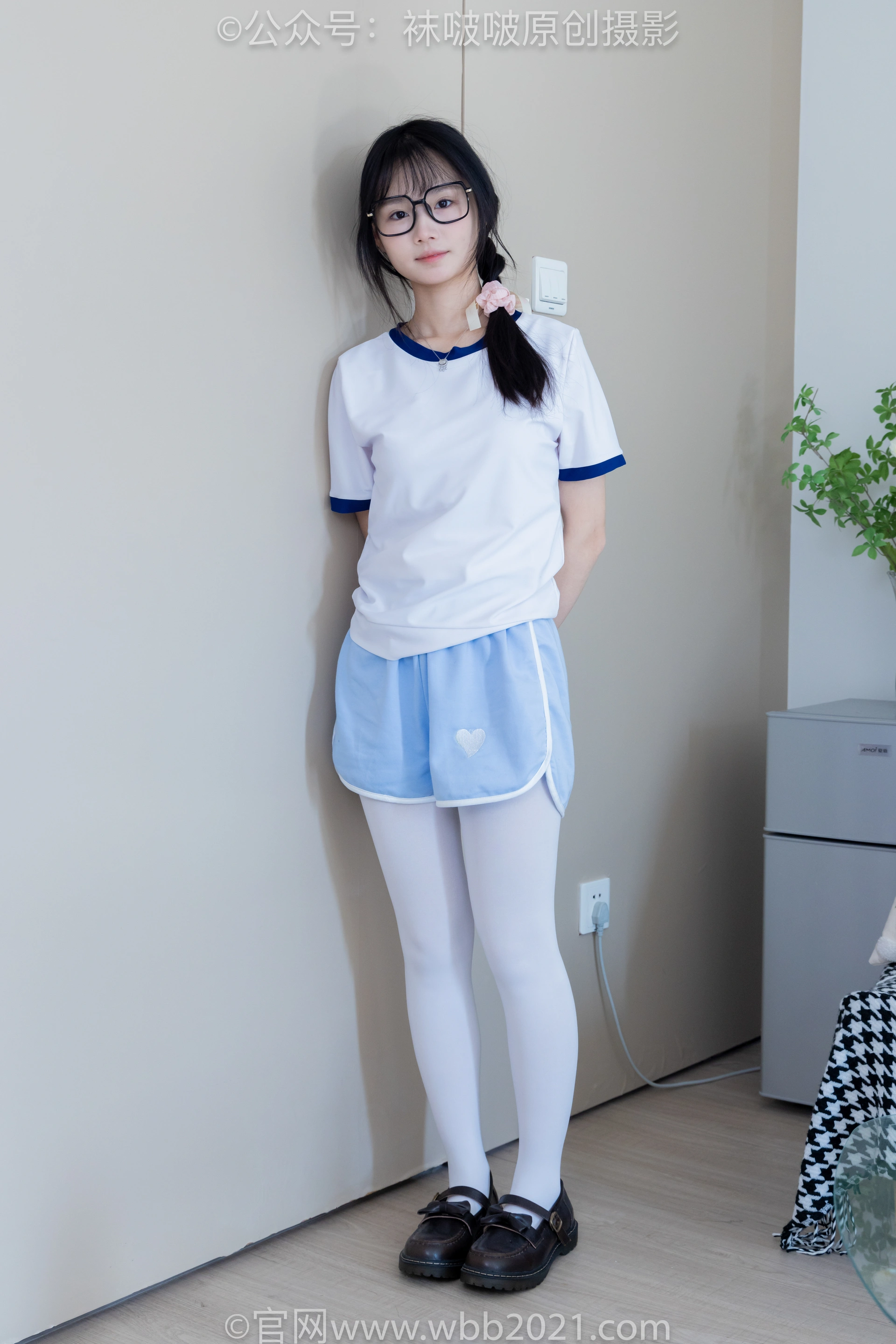 [BoBoSocks袜啵啵] NO.325 甜甜圈-皮鞋、厚白丝（花絮版） 1