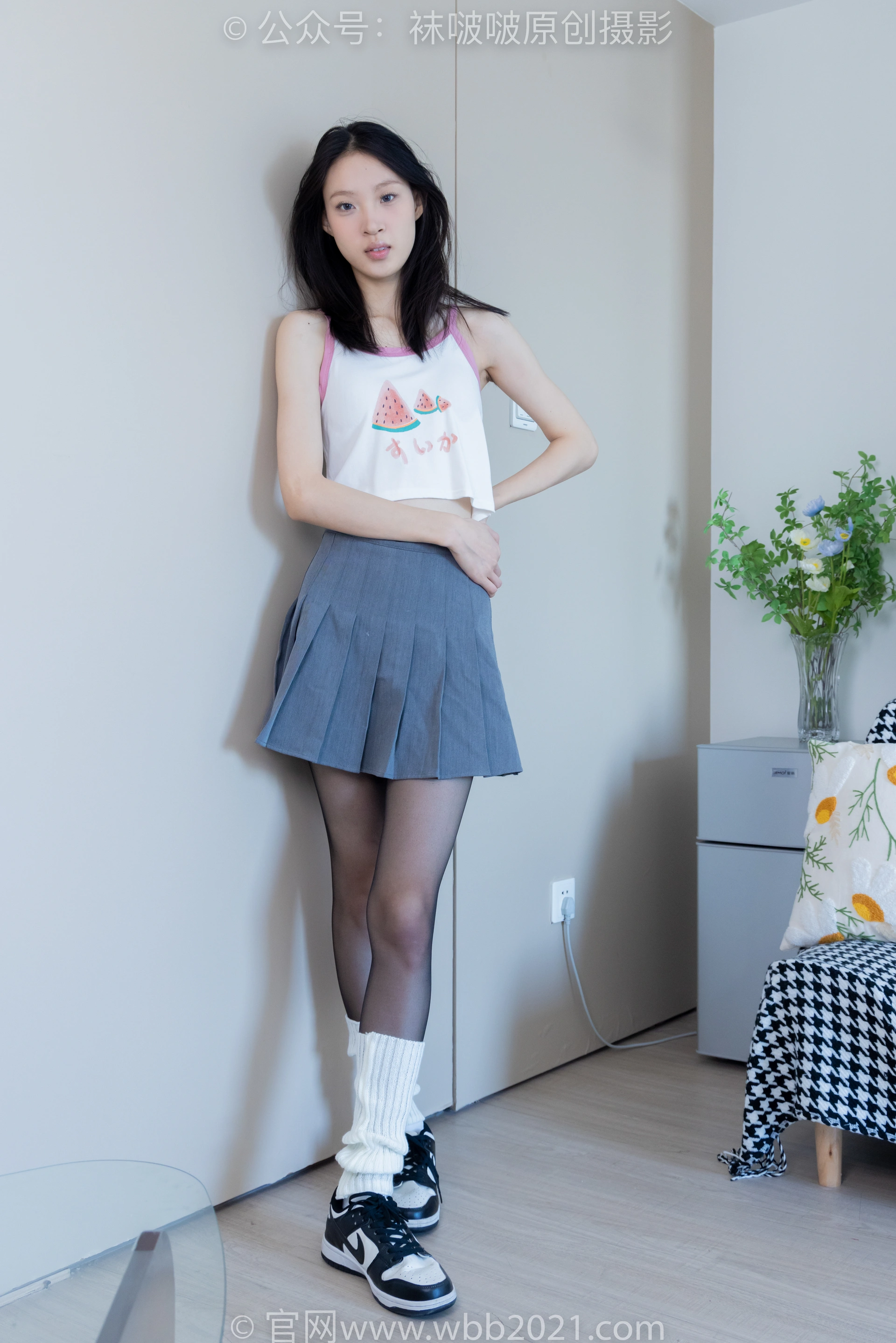 [BoBoSocks袜啵啵] NO.333 雪糕-板鞋、白棉袜、黑丝（脚尖加固款）、堆堆袜套（花絮版） 3
